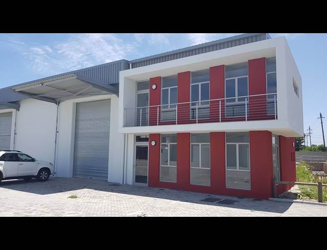 667M² FACTORY RENTED IN BLACKHEATH INDUSTRIAL